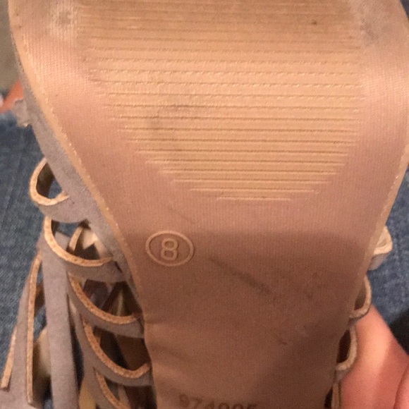 Grey caged block heels - Picture 5 of 6